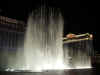 bellagio_fountains10.jpg (117608 bytes)